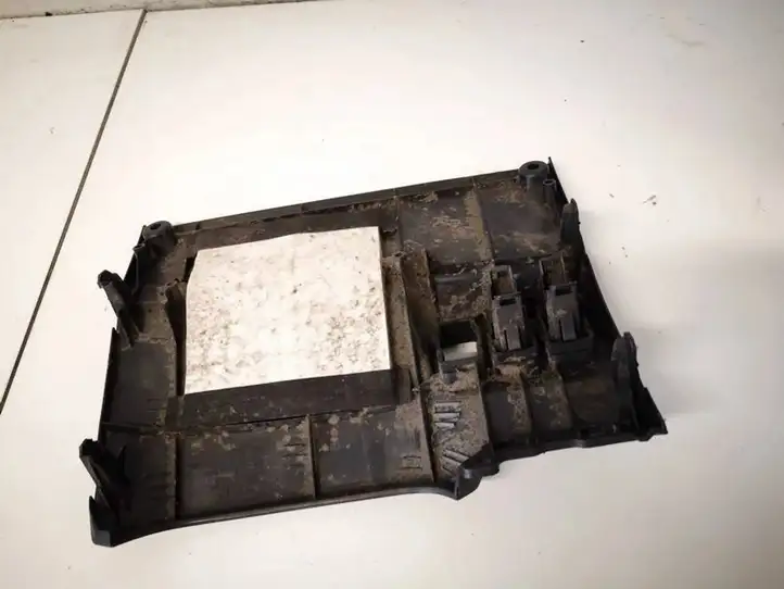 Toyota Avensis Verso (2004 - 2009) 5543344020 Прочие детали салона — фото 3