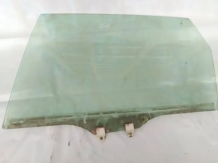 Honda Stream (2000 - 2003) Стекло задней двери — фото 1