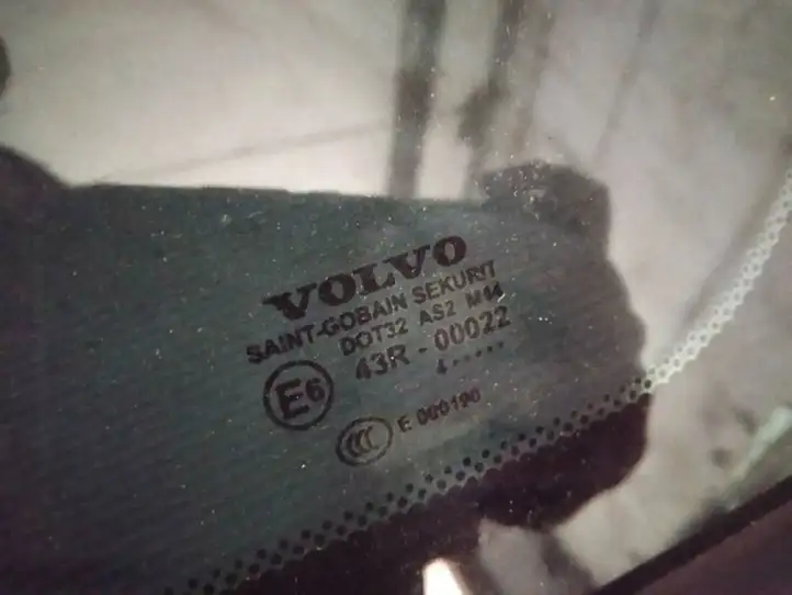 Volvo V50 (2004 - 2008) Заднее боковое стекло — фото 3