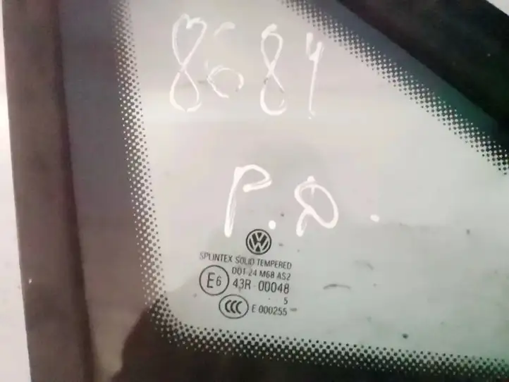 Volkswagen Golf Plus (2004 - 2008) Треугольное стекло кузова — фото 3