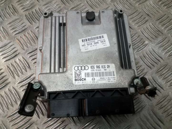 03G906016GN Audi A4 S4 B6 8E 8H Galios (ECU) modulis