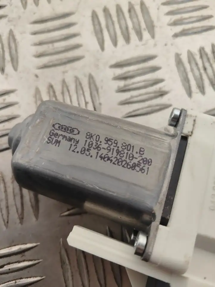 Audi A7 S7 4G (2010 - 2014) 8K0959801B Мотор стеклоподъемника передний — фото 2