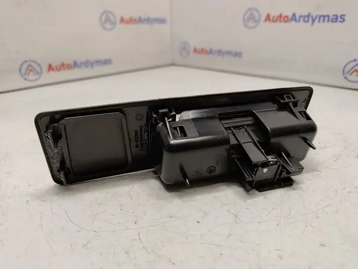 BMW 3 F30 F35 F31 (2012 - 2018) 51247463161 Ручка крышки багажника — фото 3