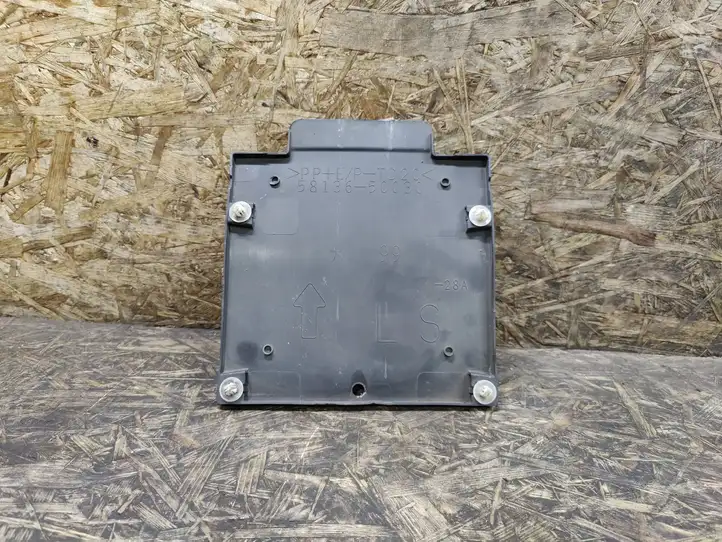 Lexus LS 460 (2009 - 2012)  5813650030 Другая деталь дна