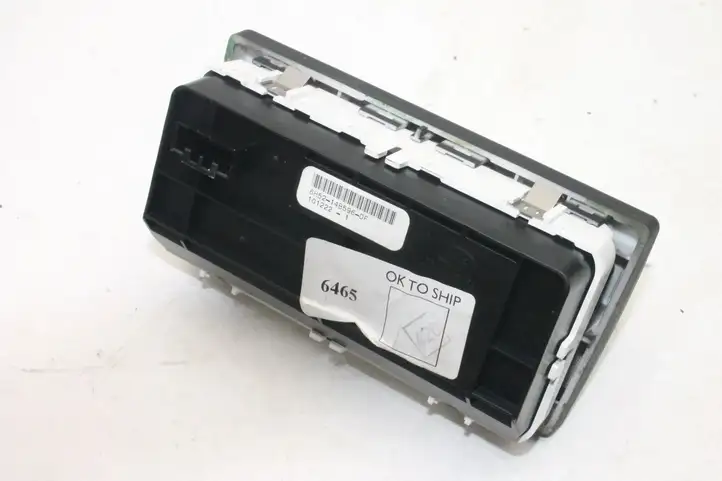 Land Rover Freelander 2 - LR2 (2010 - 2012) 6H5214B596DF Прочие детали салона — фото 5