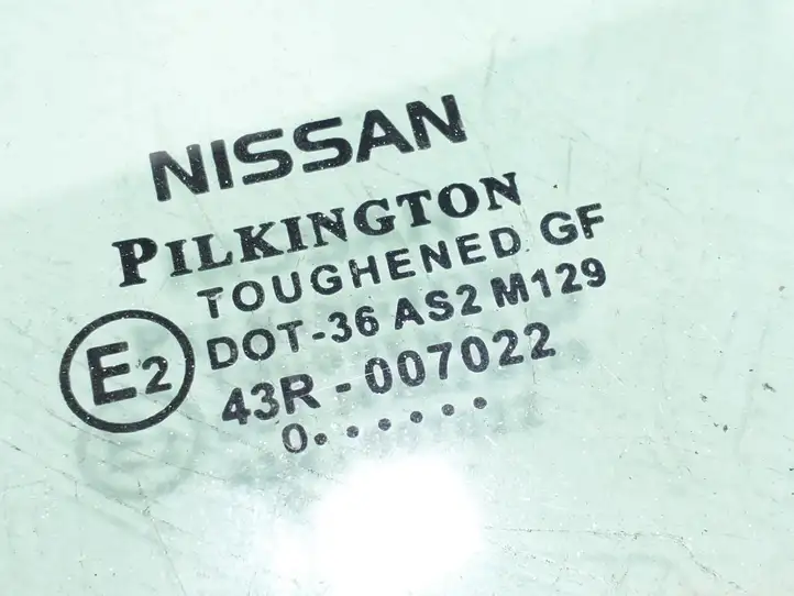 Nissan Almera N16 (2000 - 2010) AS2 Форточка двери — фото 3
