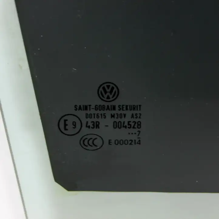 Volkswagen Golf VII (2013 - 2019) 43R004528 Стекло задней двери — фото 3