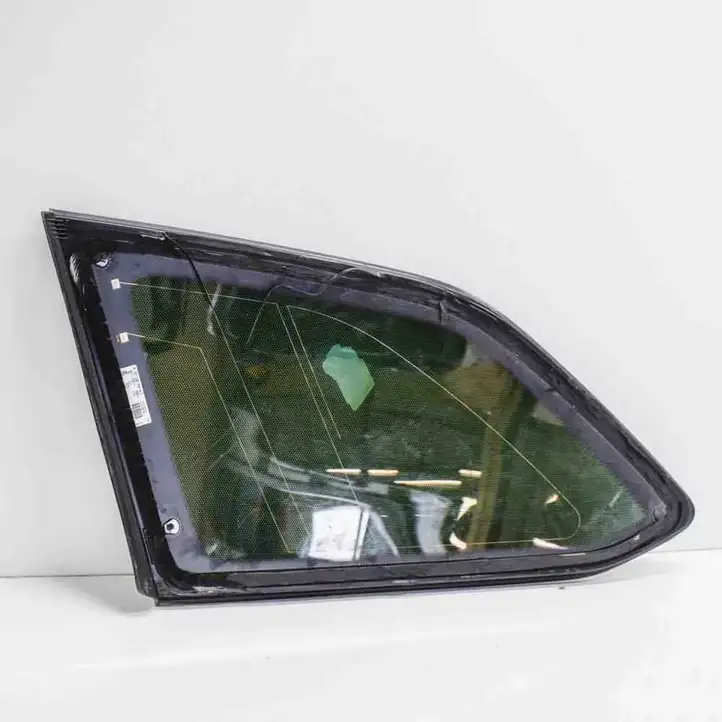 Skoda Octavia Mk3 (5E) (2013 - 2019) 5E9845298H Заднее боковое стекло — фото 2