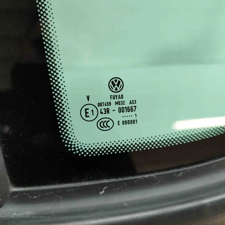 Volkswagen Tiguan (2011 - 2016) 5N0845041A Заднее боковое стекло — фото 6
