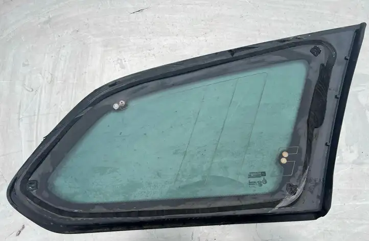 Opel Astra J (2012 - 2015) 43r001595 Заднее боковое стекло — фото 3