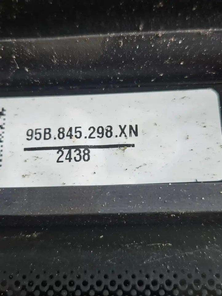 Porsche Macan (95B) (2014 - 2018) 95B845298XN Заднее боковое стекло — фото 3
