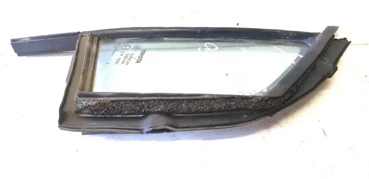 Toyota Yaris (2005 - 2009) 43E-00097 Форточка двери — фото 4