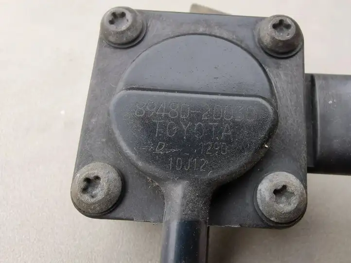 Toyota Corolla Verso AR10 (2004 - 2009) 8948020030 Датчик давления выхлопных газов — фото 3