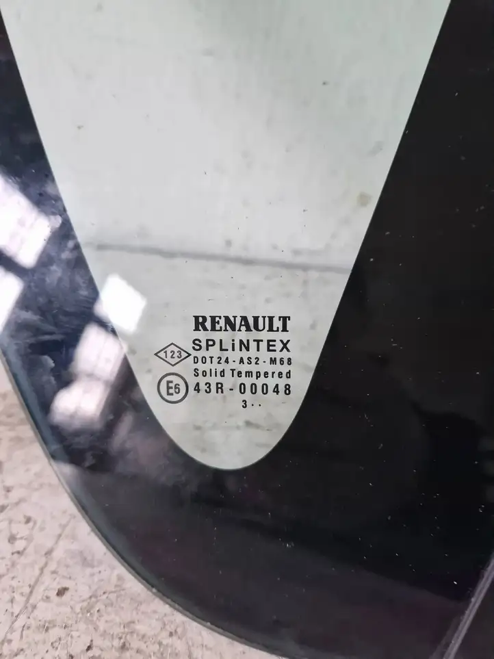 Renault Scenic II - Grand scenic II (2003 - 2006) 8700088790 Заднее стекло — фото 2