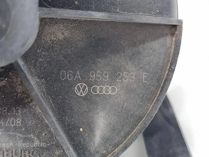 Audi Q7 4L (2005 - 2009) 7L0906279 Насос вторичного воздуха — фото 5