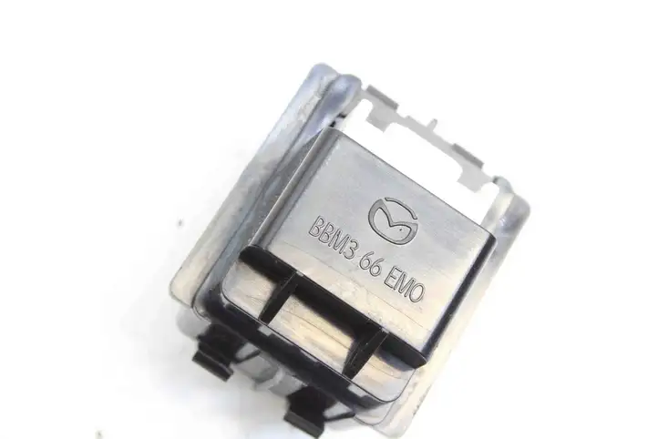 Mazda 3 II (2011 - 2013) BBM366EM0 Микрофон (Bluetooth / телефон) — фото 4