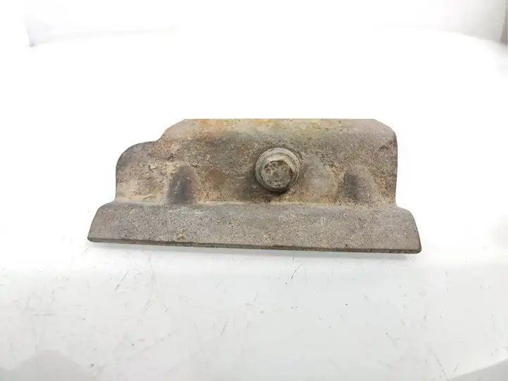 Ford Mondeo MK IV (2007 - 2014)   Держатель аккумулятора