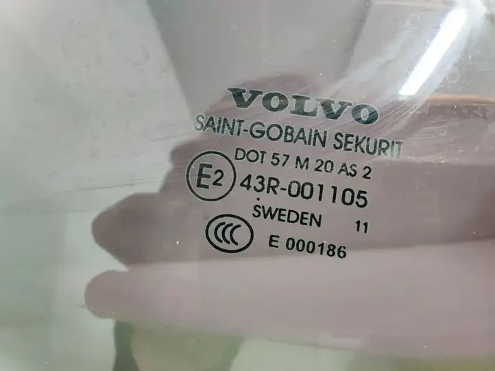 Volvo V60 (2010 - 2013) 43R001105 Стекло задней двери — фото 3