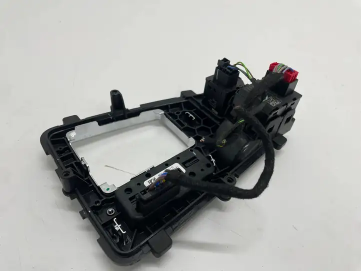 Audi Q5 SQ5 (2017 - ) 80C927225 Рамка рычага КПП — фото 2