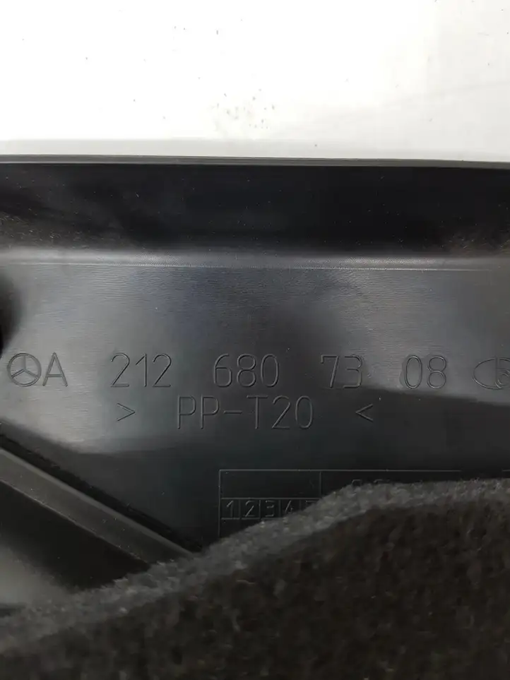Mercedes-Benz CLS C218,X218 (2011 - 2017) A2126807308 Прочие детали салона — фото 3