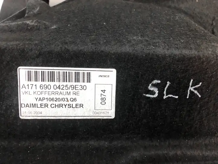 Mercedes-Benz SLK R171 (2005 - 2011) A1716900425 Боковая обшивка багажника — фото 6