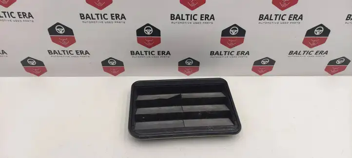 BMW 5 G30 G31 (2016 - ) 9176945 Вентиляционная решетка кузова — фото 1