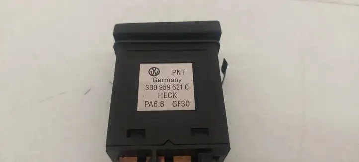 Volkswagen PASSAT B5.5 (2001 - 2005) 3B0959621C Кнопка обогрева стекла — фото 4