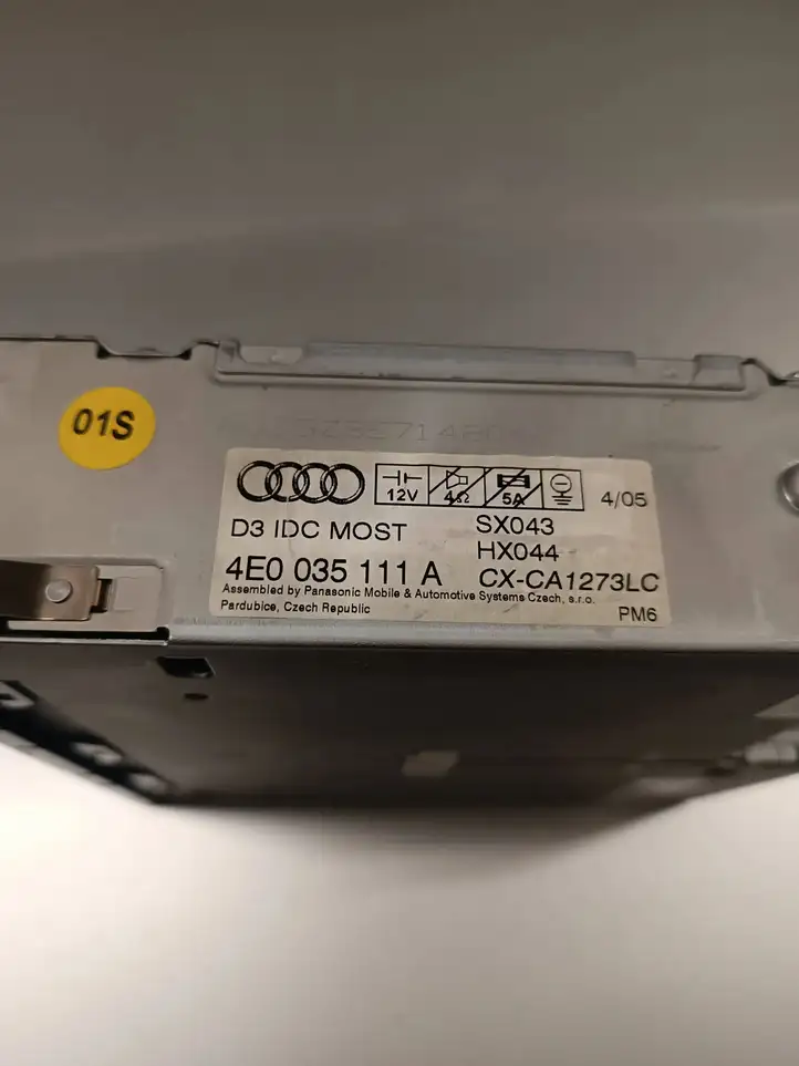 Audi A8 S8 D3 4E (2005 - 2007) 4E0035111A CD/DVD чейнджер — фото 5