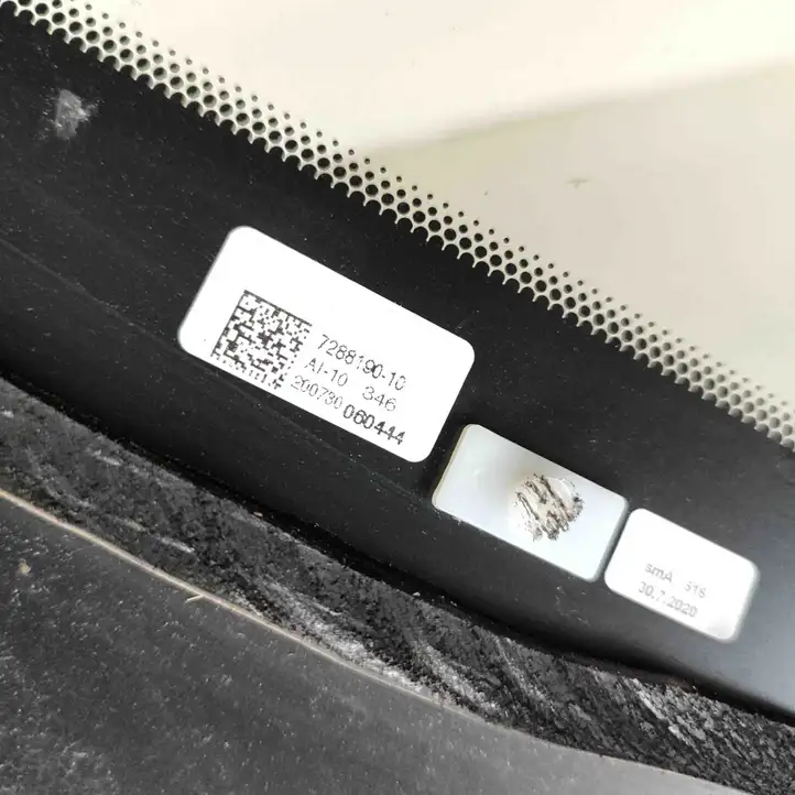 BMW i3 (2013 - ) 7288190 Заднее боковое стекло — фото 6