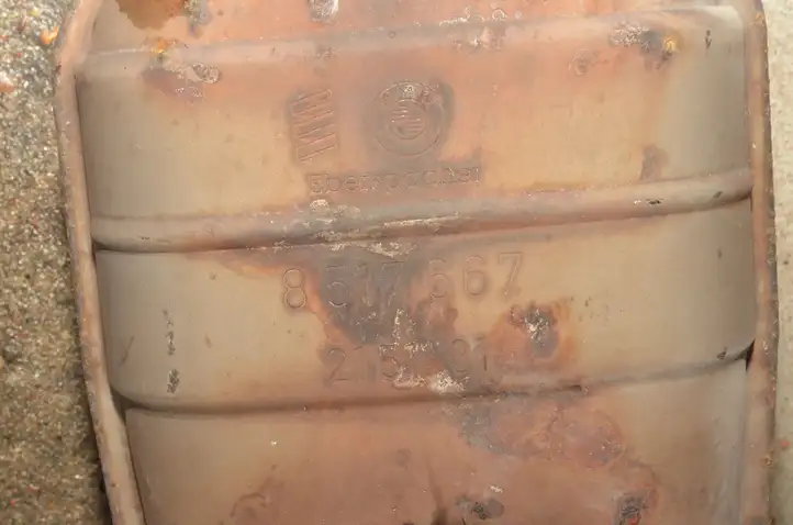 BMW 5 F10 F11 (2009 - 2016) 7807110 Глушитель — фото 3