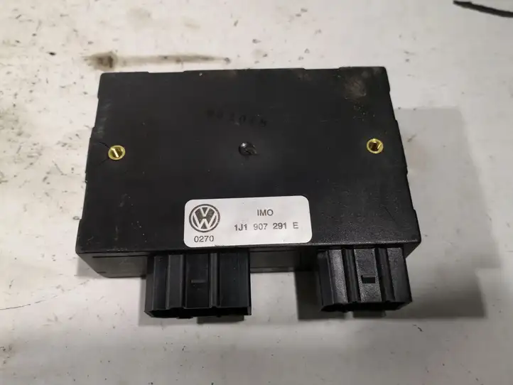Volkswagen New Beetle (1997 - 2005) 1J0959799K Модуль комфорта — фото 4