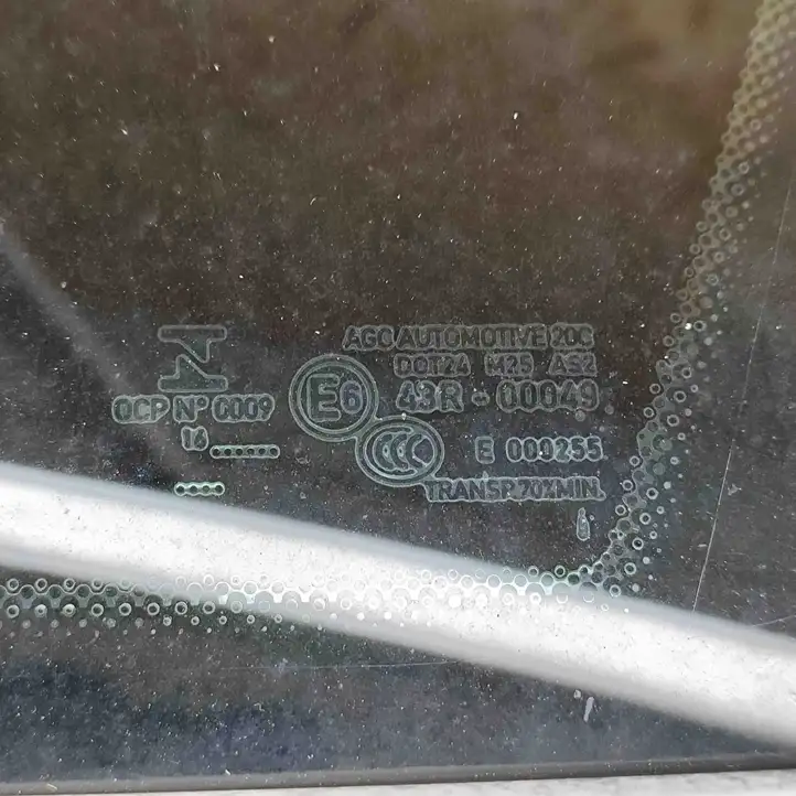 Porsche Macan (95B) (2014 - 2018) 95B845298XA Заднее боковое стекло — фото 9