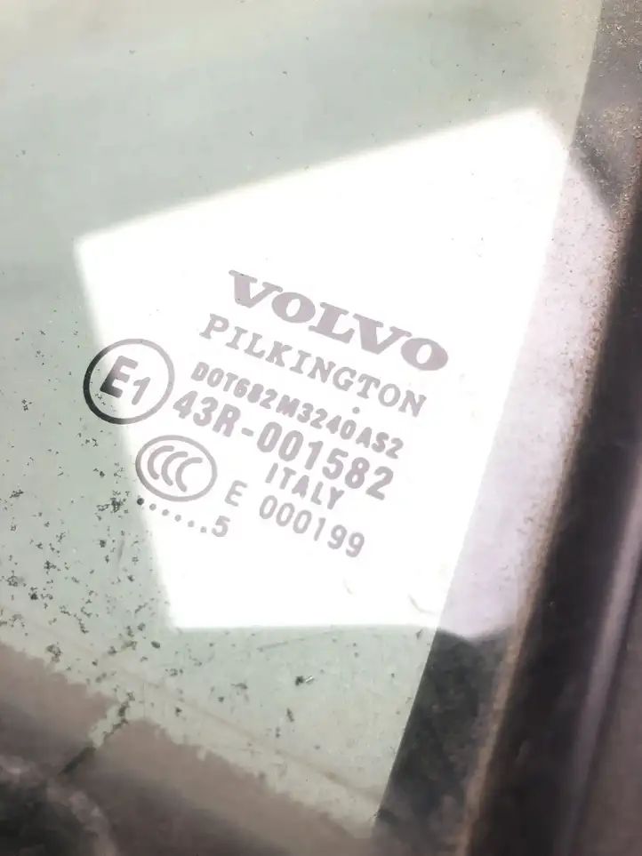 Volvo XC90 (2002 - 2006) AS2 Форточка двери — фото 2