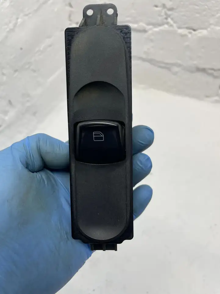 Volkswagen Crafter (2006 - 2016) 9065450913 Кнопка стеклоподъемников — фото 4