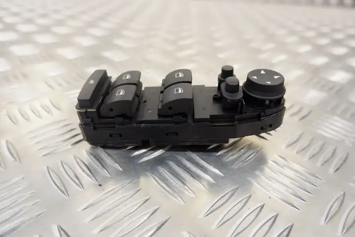 BMW X5 E70 (2006 - 2013) 9122121 Кнопка стеклоподъемников — фото 5