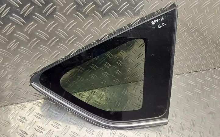 Toyota RAV 4 (XA40) (2012 - 2018) Заднее боковое стекло — фото 1