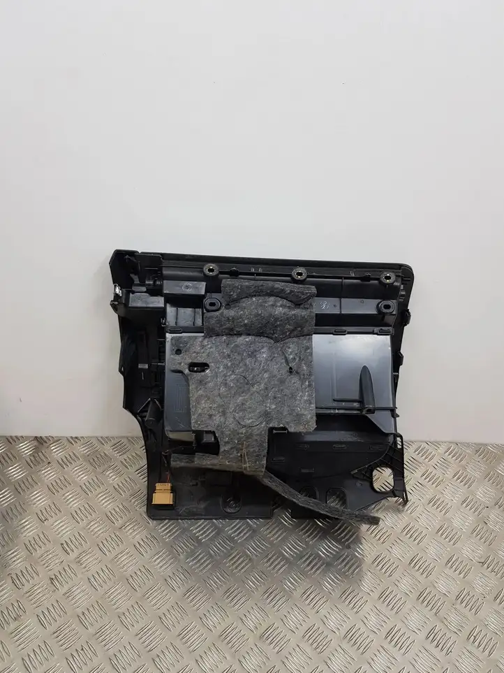 Audi A4 S4 B8 8K (2011 - 2015) 8K1857035A Бардачок в сборе — фото 2