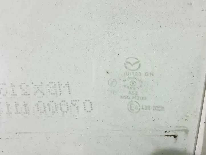 Mazda 5 (2005 - 2010) 43R00011 Стекло задней двери — фото 3