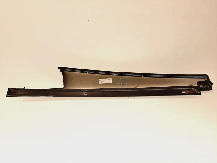 BMW 5 F10 F11 (2009 - 2016) 7182294 Накладка стекла задней двери — фото 3