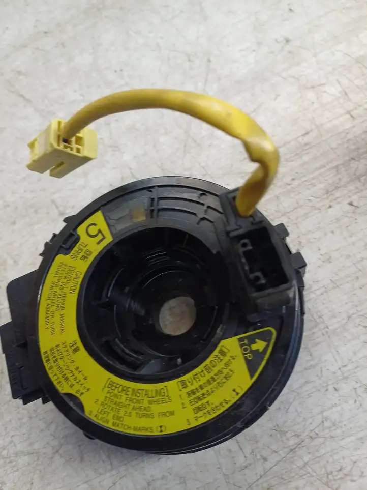 Toyota Corolla Verso E121 (2001 - 2004) Контактное кольцо SRS — фото 6