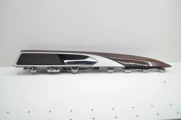 (2012 - 2020) DP53F266B34A Накладка стекла задней двери — фото 3