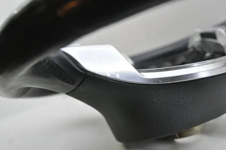 Volkswagen Touran II (2010 - 2016) Руль — фото 13