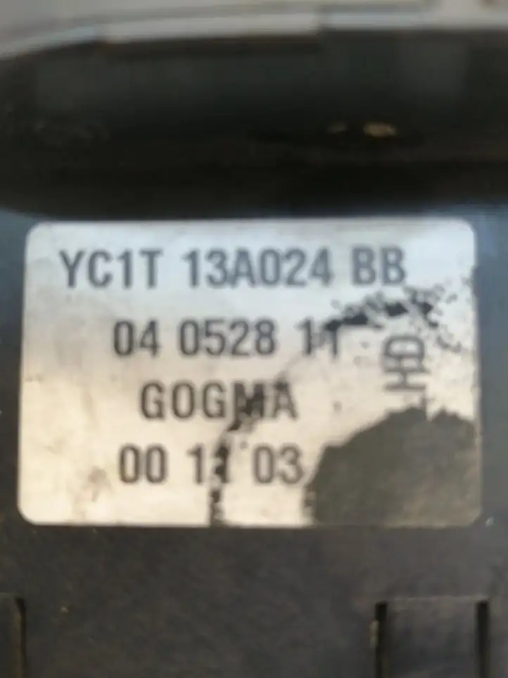 Ford Transit (2000 - 2006)  YC1T13A024BB Модуль фонарей