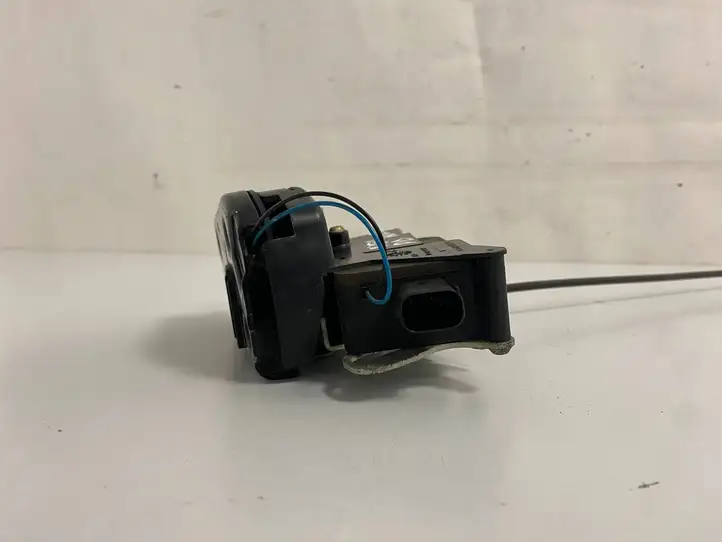 Mercedes-Benz Vito Viano W639 (2003 - 2010)   Замок передней двери