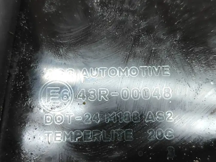 Suzuki Swift (2011 - 2016) 43R00048 Форточка двери — фото 3