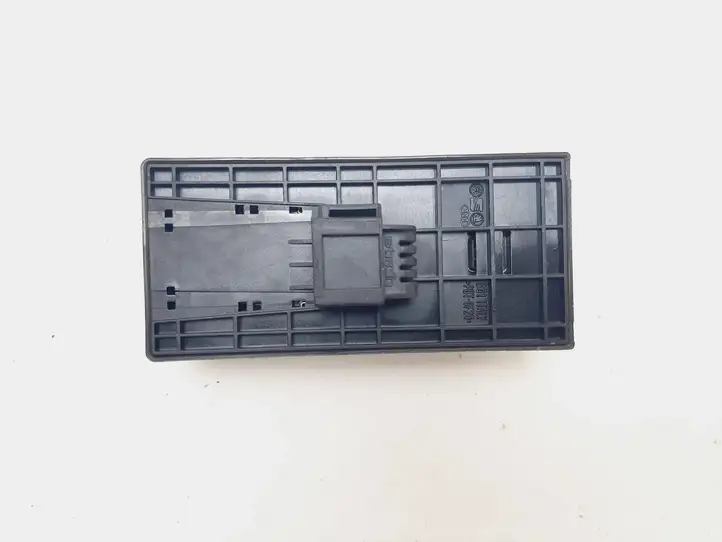 Audi A4 Allroad B8 (2009 - 2011) 8K0959851 Блок кнопок стеклоподъемников — фото 4