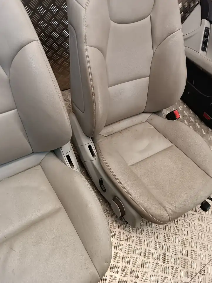 Mercedes-Benz C W204 (2007 - 2014) Комплект салона — фото 4