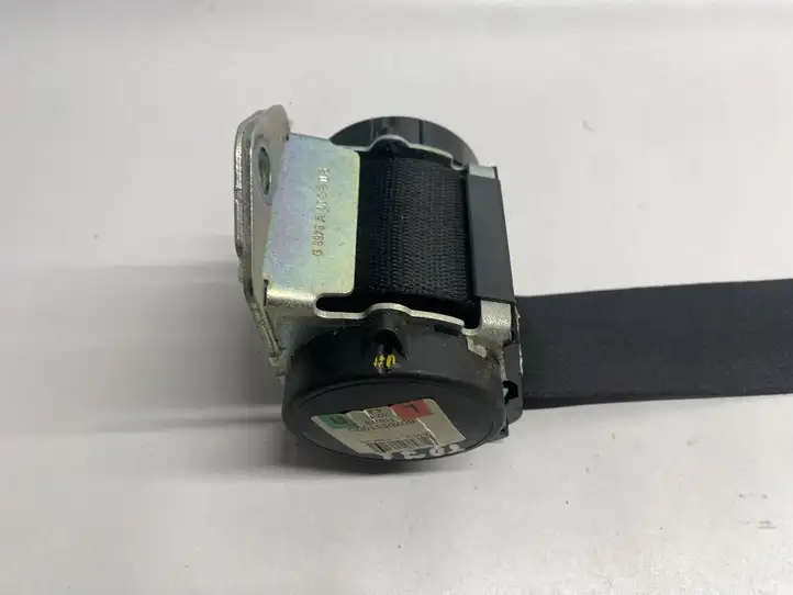 BMW 3 E90 E91 (2005 - 2012) 607051100D Задний ремень безопасности — фото 4