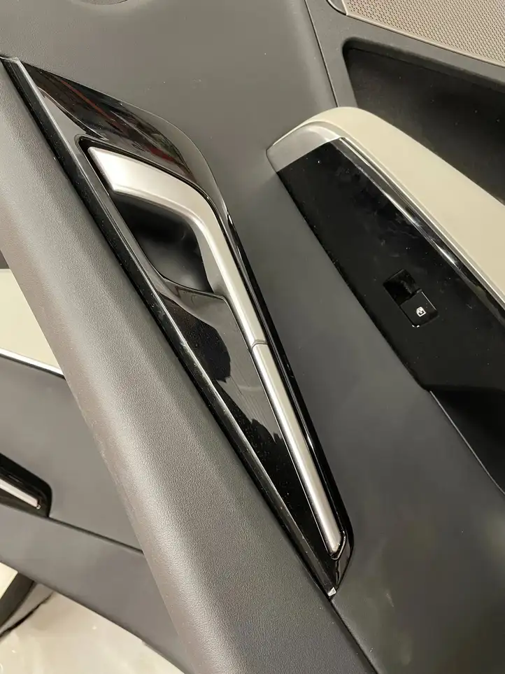 Kia EV6 (2021 - ) Комплект салона — фото 38