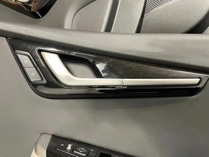 Kia EV6 (2021 - ) Комплект салона — фото 44